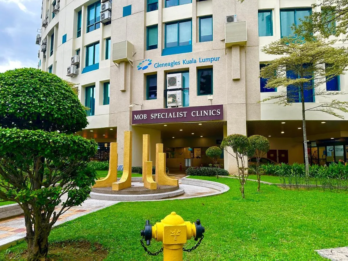 Couple Suite At Neu Suites Near Gleneagles Kuala Lumpur Apartment